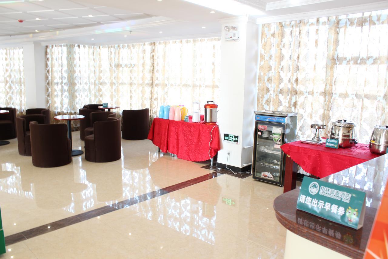 Greentree Inn Shanghai Huangxing Park Subway Station Express Hotel Esterno foto